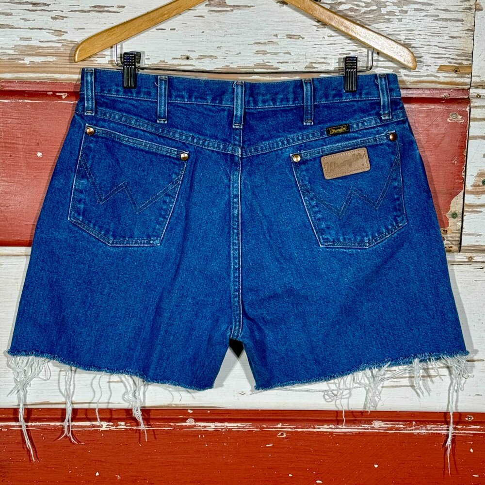 ‎35w Vintage Wrangler Cutoffs